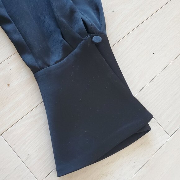 Jonathan SIMKHAI ! Symone Long Sleeve Cowl Top (US/2) - Picture 8 of 16